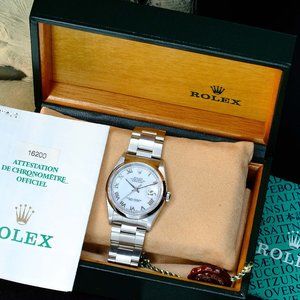 MEN'S ROLEX DATEJUST SS WHITE ROMAN DIAL SMOOTH BEZEL REF 16200 W/BOX & PAPERS